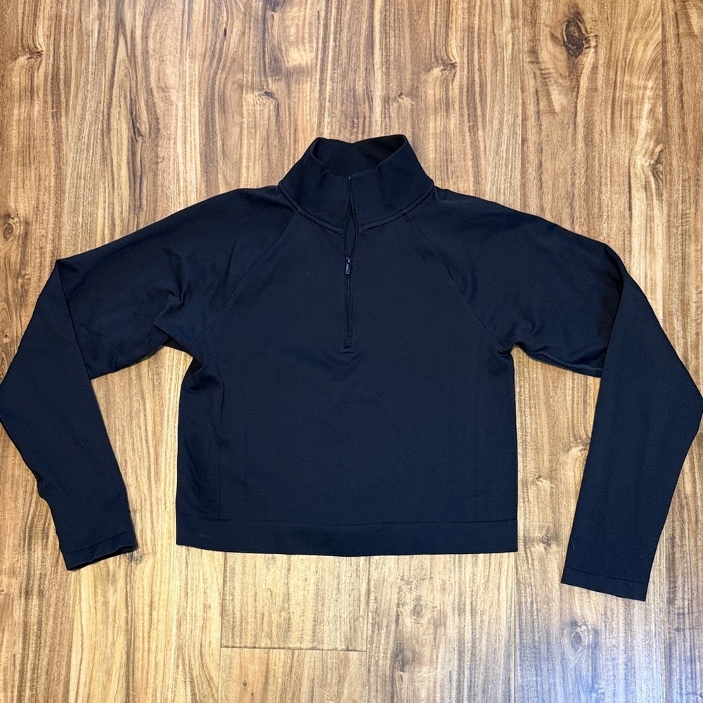 All in Motion womens XL pullover Black fitted seamless crop athletic Quarter Zip